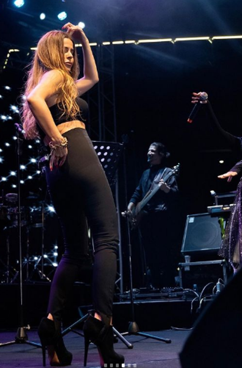 Simge Sağın konserlerden kazandığı parayla bakın ne yapacak!