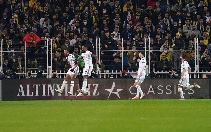 Fenerbahçe - Beşiktaş maçından sonra Beşiktaş'ın yeni teknik direktörünü ve yardımcısını açıkladı! Ahmet Nur Çebi...