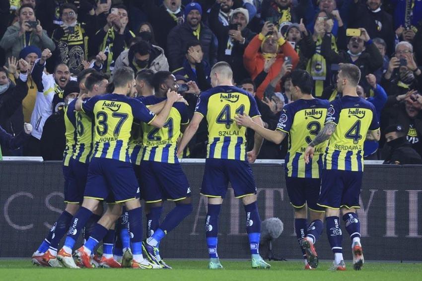 Ahmet Çakar ve Erman Toroğlu'ndan yaylım ateşi 'Baban sayesinde...'