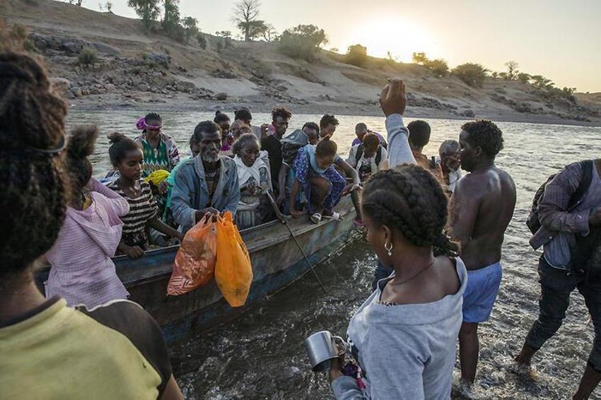 Bayraktar TB2 Etiyopya'daki savaşı bitirdi! Tigray isyancılar geri çekildi...