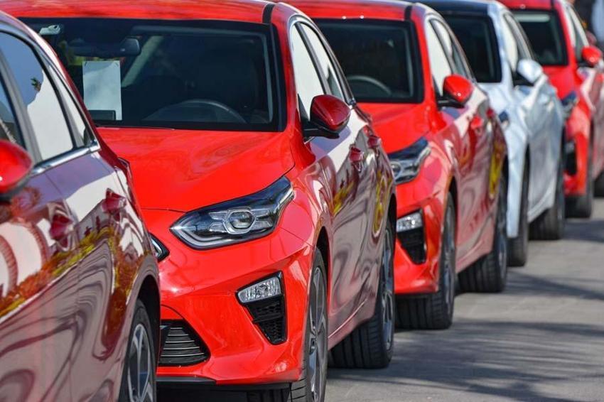 Dolar düşüyor araba fiyatları güncelleniyor! Türkiye'de 2021 yılında satılan en ucuz sıfır otomobiller...