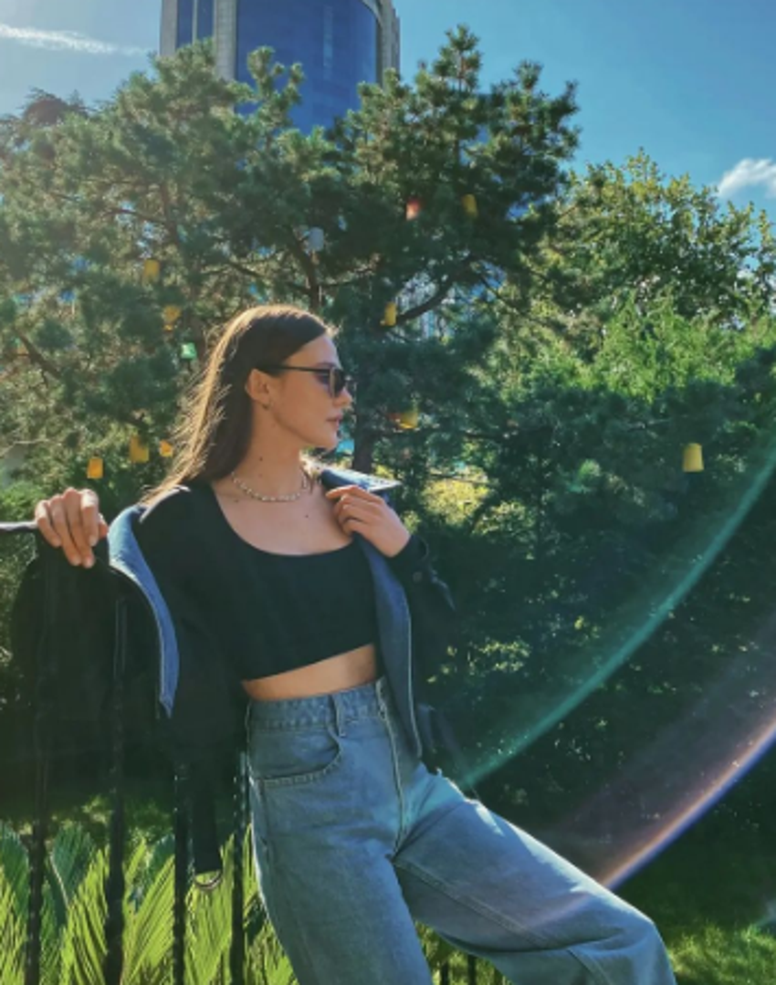 Alina Boz’un yeni yıl tarzı beğenildi!