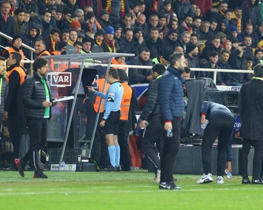 Fenerbahçe'nin eski yıldızı şampiyonluk görmek için Trabzonspor'a gidiyor! Flaş transfer hamlesi