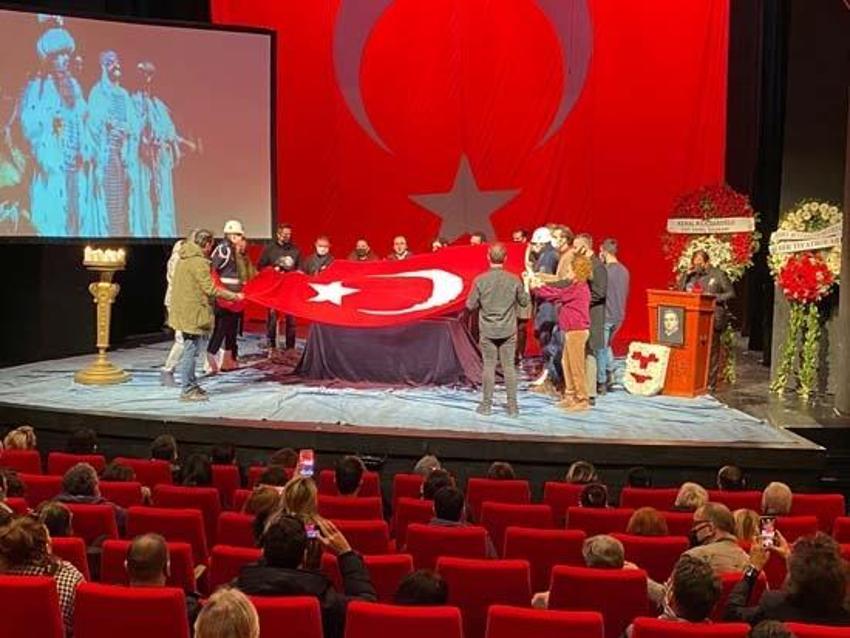 Usta oyuncu Sezai Aydın'a veda...
