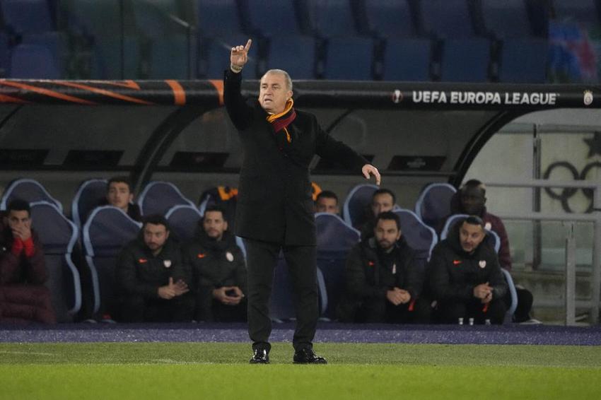 Galatasaray'da Fatih Terim bilinmezliği! Tepkiler artmaya başladı!