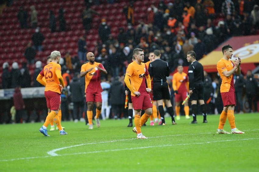 Galatasaray'da durumlar çok kötü! Böylesi görülmemişti! Süper Lig'deki en kötü sezon...