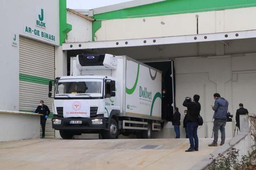 Yerli aşı Turkovac'ın ilk sevkiyatı Ankara'ya yapıldı