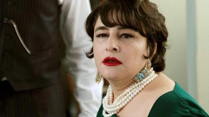 Esra Dermancıoğlu'dan kızı Refia'ya balonlu karşılama!