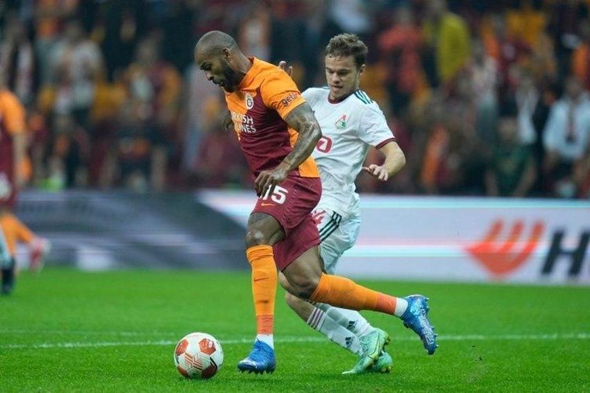 İki flaş transfer! Biri Fenerbahçelileri şok edecek diğeri Mircea Lucescu'yu!
