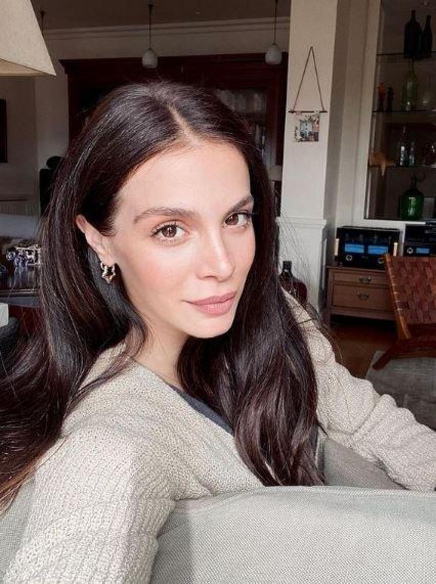 Cemre Kemer'den eleştirilere yanıt! 'Gülçin'e Instagram’dan mı başsağlığı dileseydik?'