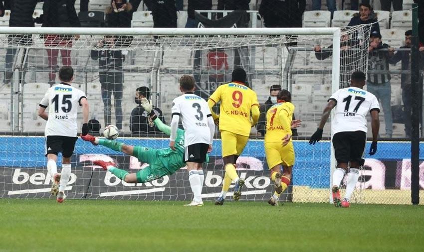 Dünkü maçtan sonra ortaya çıktı! Ahmet Nur Çebi'ye mesaj gitti Beşiktaş yeni bir teknik direktör...