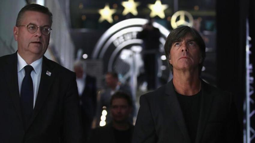 Fenerbahçe'de son dakika Joachim Löw bombası! İtalyanlar gece yarısı duyurdu, işte teklifin detayları...