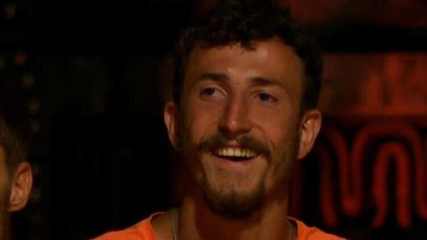 Survivor Berkan Karabulut'tan açıklama! 'Lale erken dönmemi istemiyor'
