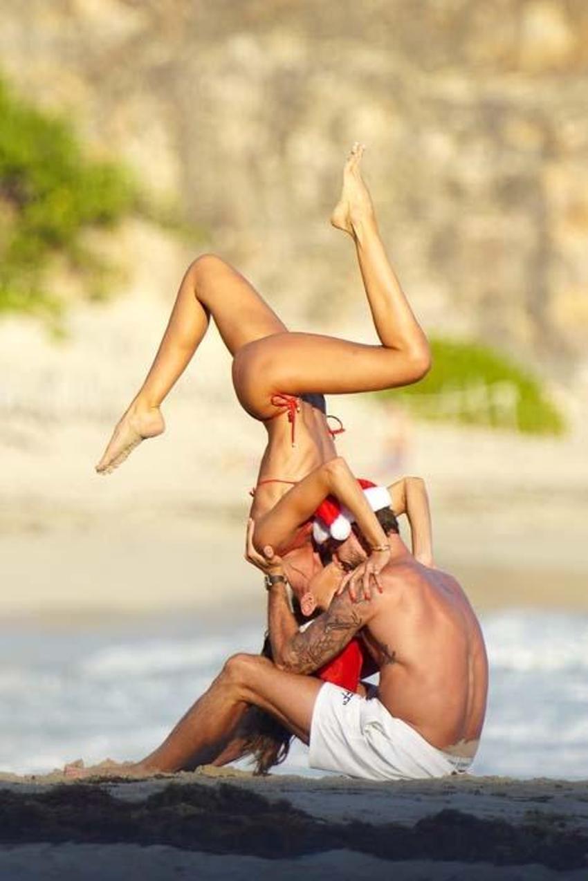 Izabel Goulart kusursuz fiziğiyle kendine hayran bıraktı!