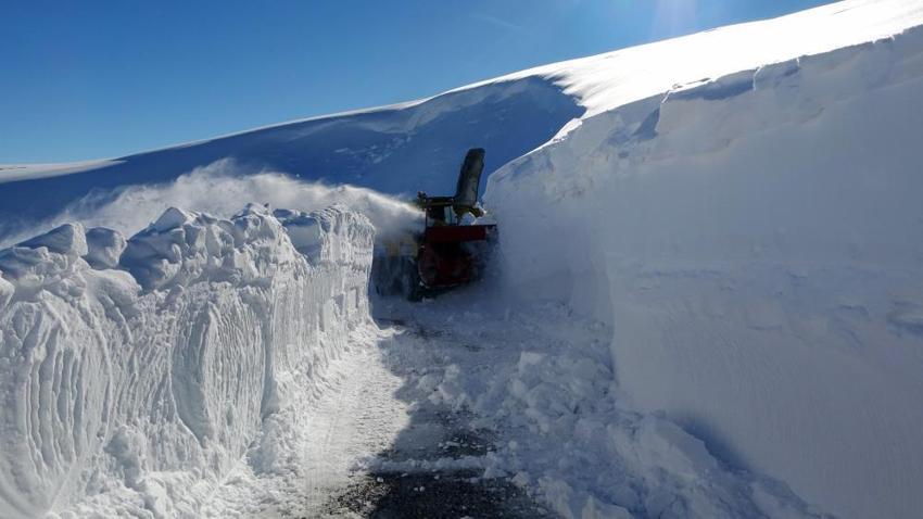 Kar yağışı başladı! Son dakika uyarıları sonrası dalga dalga yayılıyor, sıcaklıklar -20'yi gördü, kar kalınlığı 4 metreyi aştı, onlarca kentte alarm verildi, yılbaşına kadar...