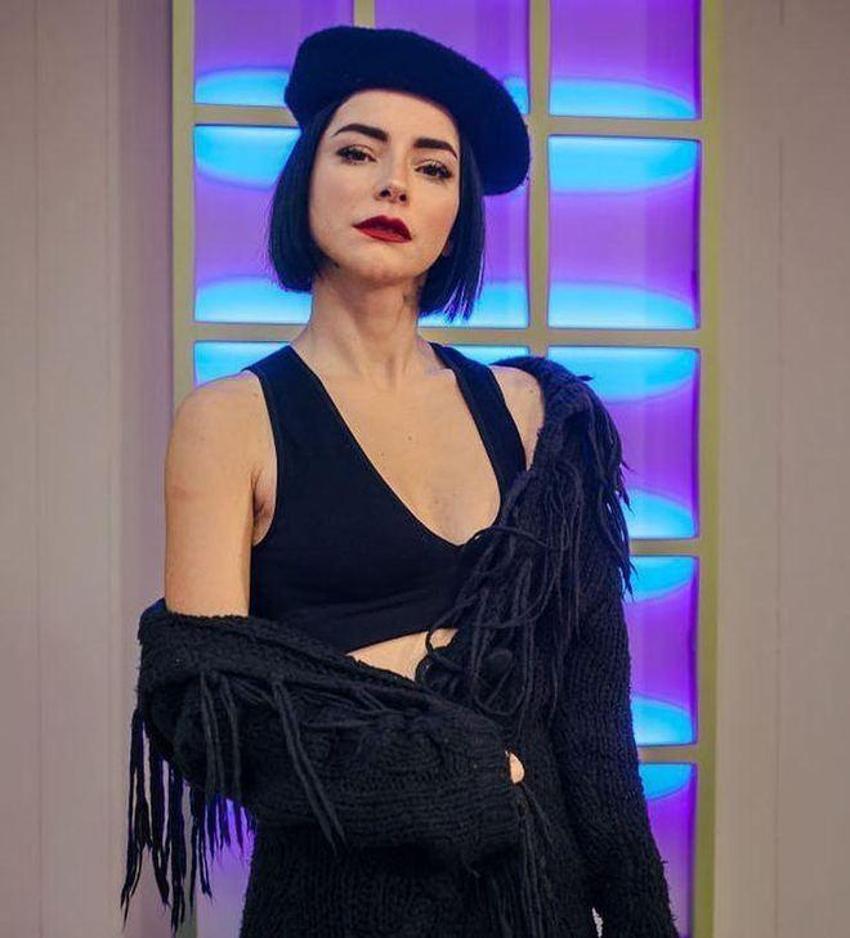 Merve Boluğur'dan şaşırtan ayak paylaşımı!