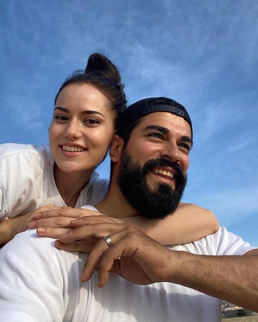Fahriye Evcen aşka geldi! Burak Özçivit...