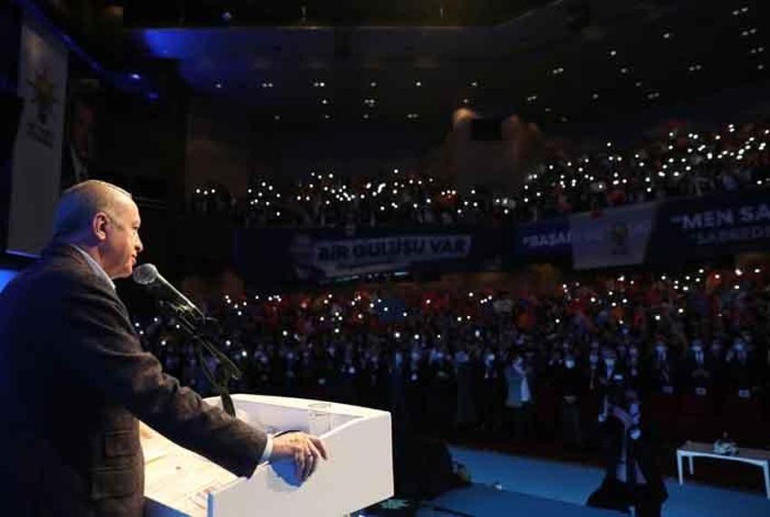 Cumhurbaşkanı Erdoğan, AK Parti İstanbul Danışma Meclisi Toplantısı’na katıldı