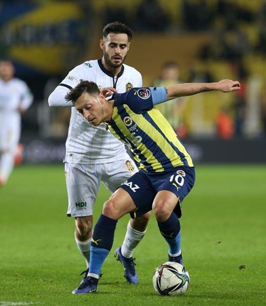 Canlı yayında Fenerbahçe'nin yeni teknik direktörünü açıkladı! 'Anlaşırsa kimse hayır demez'