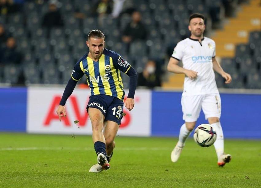 Canlı yayında Fenerbahçe'nin yeni teknik direktörünü açıkladı! 'Anlaşırsa kimse hayır demez'