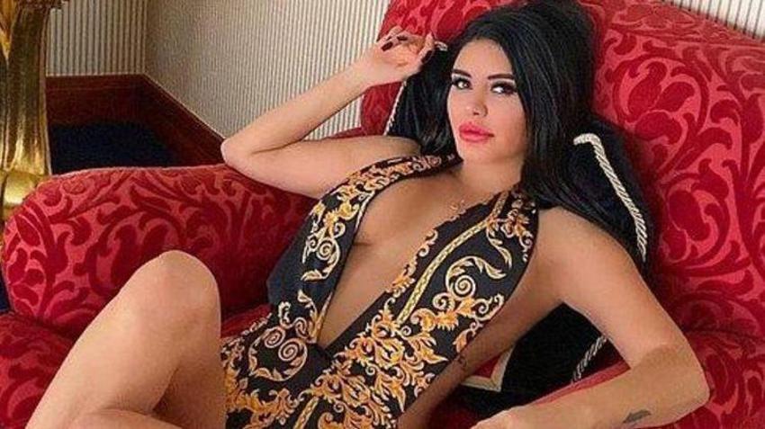 Ebru Polat topa tuttu! O mesajı ifşalayıp...