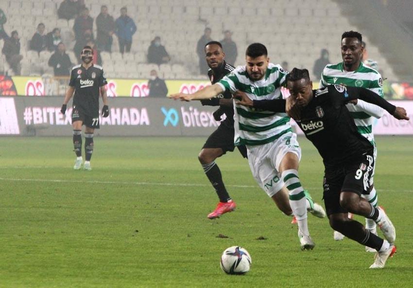 Konyaspor - Beşiktaş maçından sonra büyük tepki! 'Saçına aklar düşmüş Mete Kalkavan eve gidince şu maçı bir daha izle'