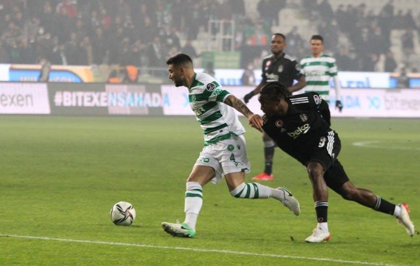 Konyaspor - Beşiktaş maçından sonra büyük tepki! 'Saçına aklar düşmüş Mete Kalkavan eve gidince şu maçı bir daha izle'