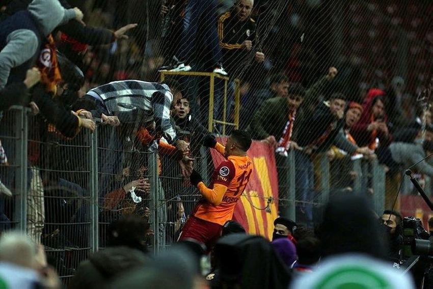 Flaş Gelişme! Galatasaray'da 3 ayrılık 'Kendinize kulüp bulun'