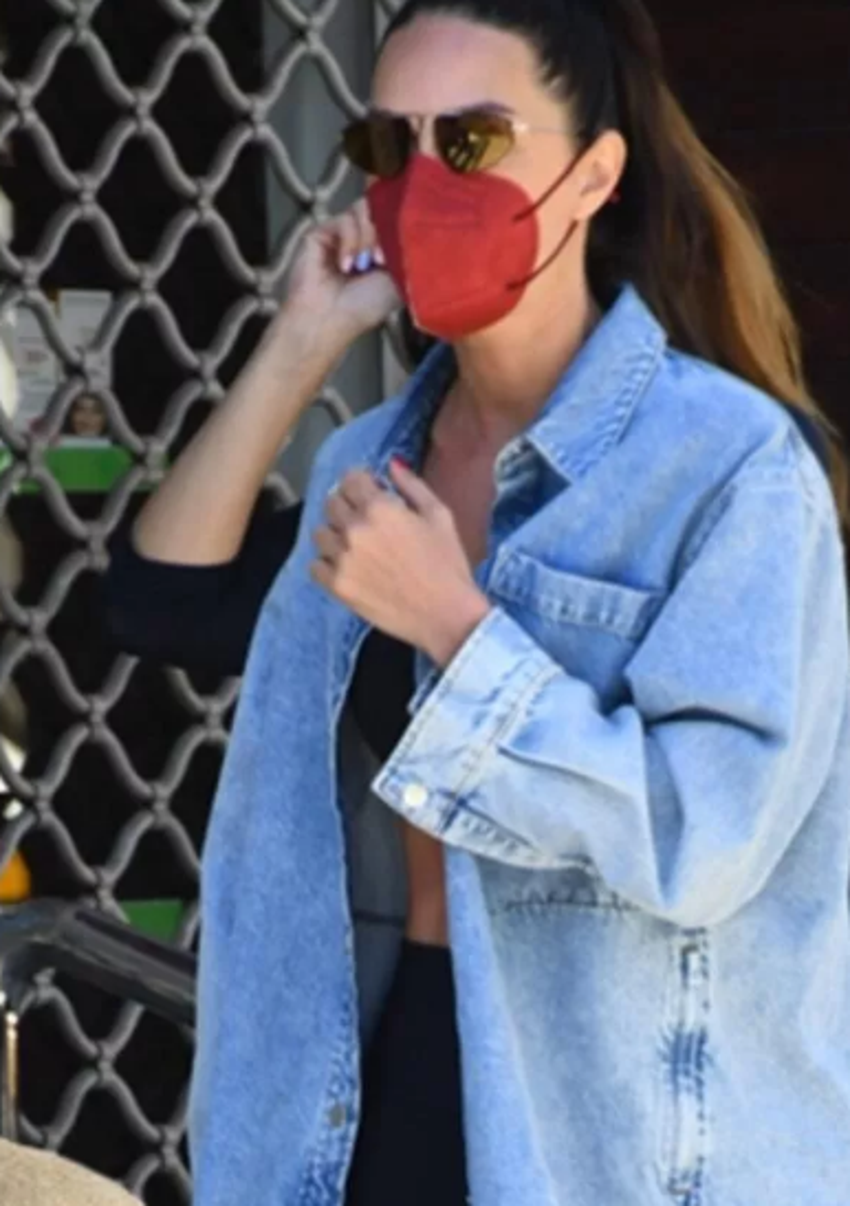 Yasemin Özilhan'dan Hande Erçel-Kerem Bürsin cevabı!