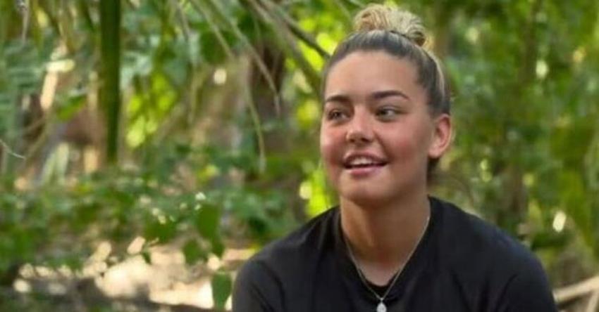 Survivor Aycan'dan olay sözler: Herkes birbirinin kuyusunu kazacak