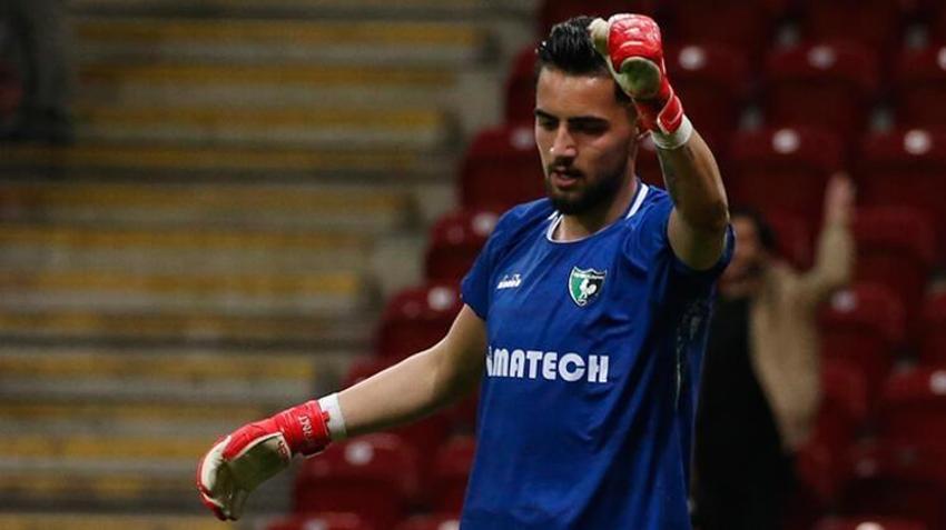 Denizlispor kalecisi Abdülkadir Sünger tarihe geçti! Hem kurtardı hem attı hem de Galatasaray'ı şampiyonluktan etti! 