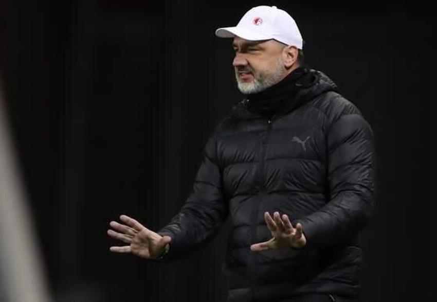 Daha ilk mağlubiyetinde fişi çekildi! Ahmet Nur Çebi yeni teknik direktörünü buldu bile