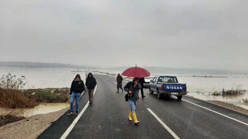 'Turuncu alarm' verilen Ergene Nehri, Uzunköprü'de taştı