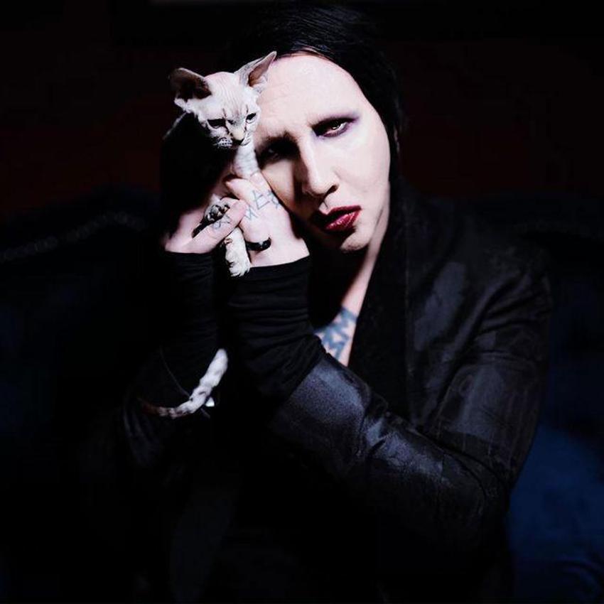 Marilyn Manson'ın korkunç işkenceleri! Rock müziğin ünlü ismi kan dondurdu: Tam 16 kadına cinsel saldırı ve işkence...