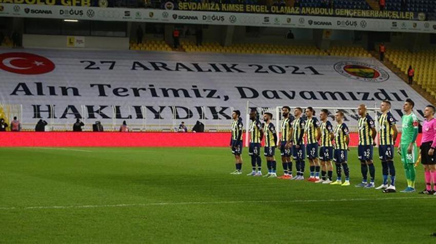 Fenerbahçe-Afjet Afyonspor maçına damga vurdu! Burak Kapacak bir ilk yaşadı! Yıldız oyuncuya büyük tepki! Bir kez daha istifa çağrısı, Ali Koç ve...