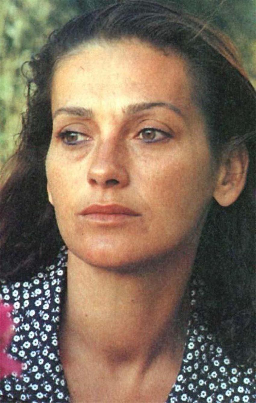 Camdaki Kız'ın Feride'si Nur Sürer'in eski eşini gören şaşkına döndü!