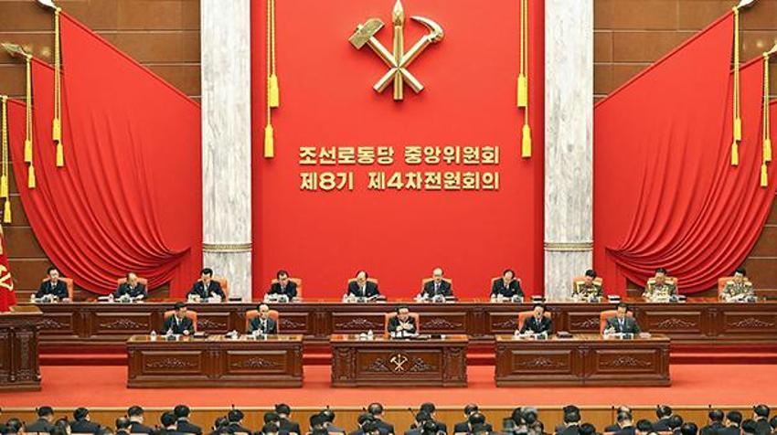 Kuzey Kore lideri Kim Jong Un şaşkına çevirdi! Görenler dondu kaldı: Bir deri bir kemik...