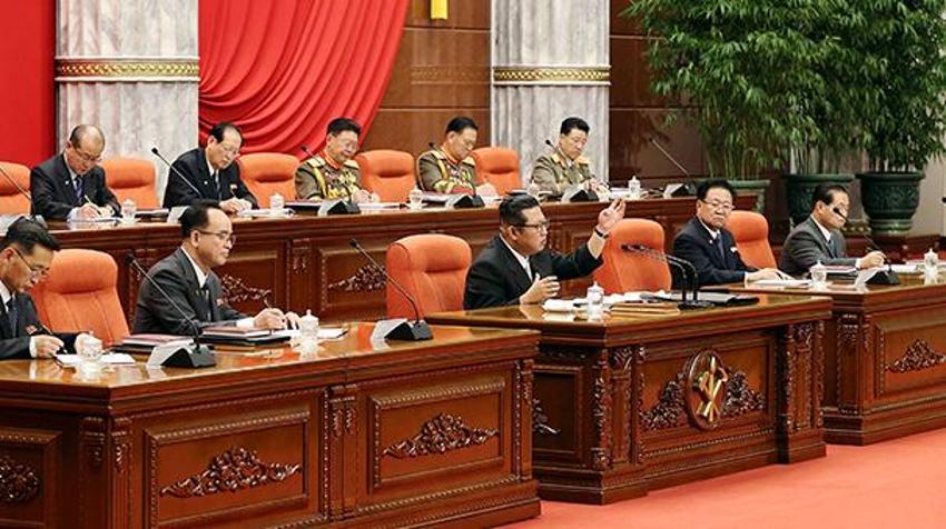 Kuzey Kore lideri Kim Jong Un şaşkına çevirdi! Görenler dondu kaldı: Bir deri bir kemik...