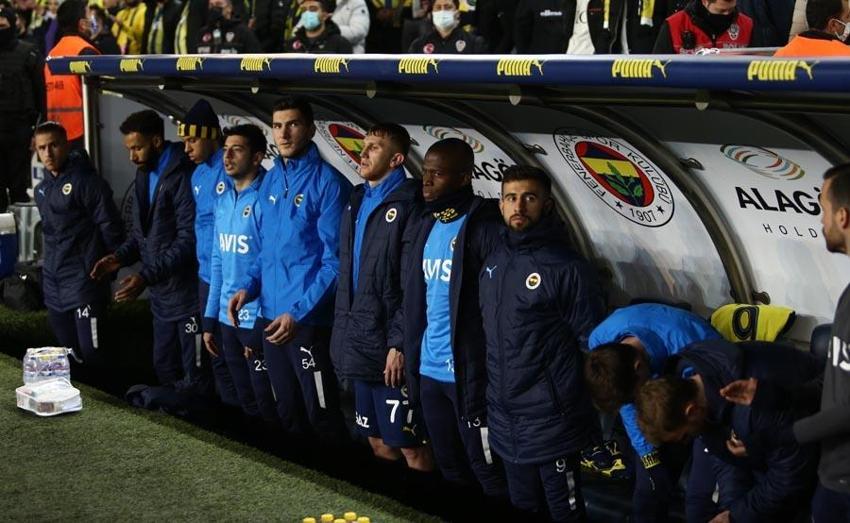 Ali Koç Vitor Pereira'yı gönderdi Fenerbahçe'de hala kaos bitmedi! Harcadığı ilk yıldızı açıkladı 'Akıl tutulması...'