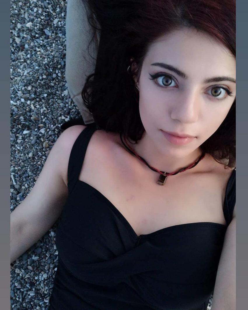 Gönül Dağı'nın Zeynep'i Güliz Albay'dan Instagram'ı sallayan pozlar!