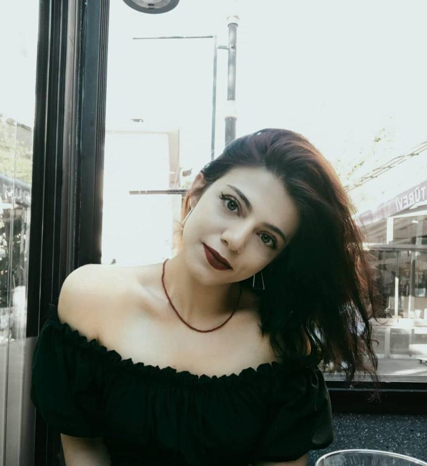 Gönül Dağı'nın Zeynep'i Güliz Albay'dan Instagram'ı sallayan pozlar!