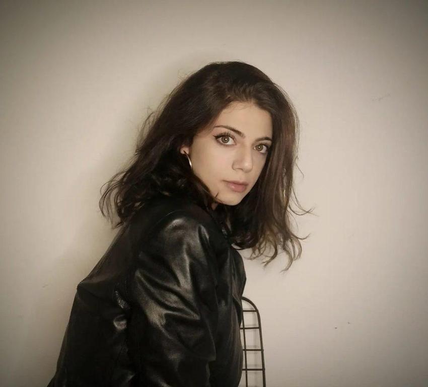 Gönül Dağı'nın Zeynep'i Güliz Albay'dan Instagram'ı sallayan pozlar!