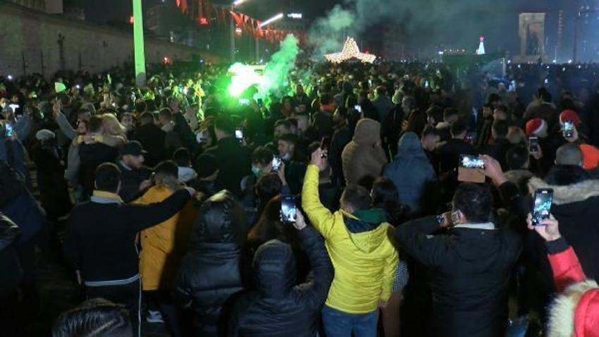 Türkiye 2022 yılına böyle girdi! İşte yurdun dört bir yanından yeni yıl manzaraları...