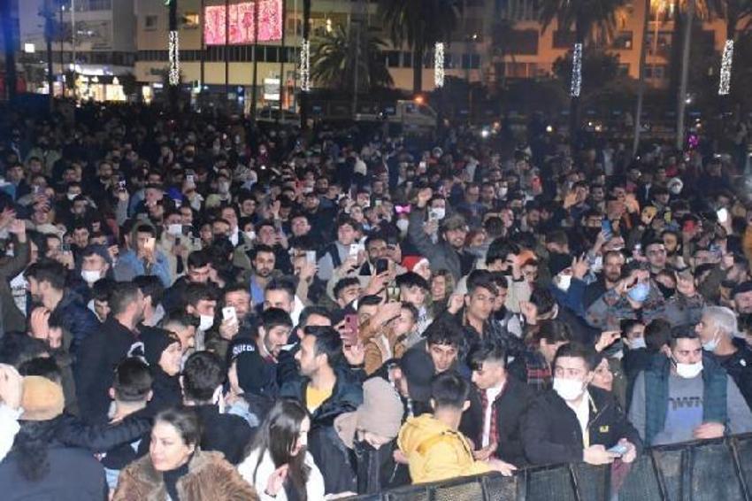 Türkiye 2022 yılına böyle girdi! İşte yurdun dört bir yanından yeni yıl manzaraları...