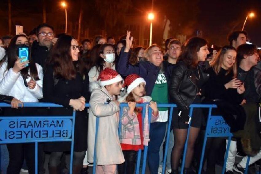 Türkiye 2022 yılına böyle girdi! İşte yurdun dört bir yanından yeni yıl manzaraları...
