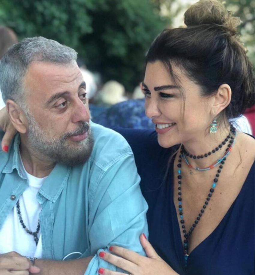 Selen Görgüzel: Elbisenin zincirleri kopsa yanarız