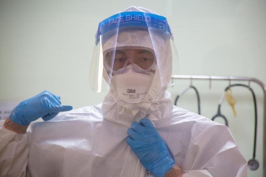 Omicron ile ilgili flaş maske uyarısı! Böylesi görülmedi