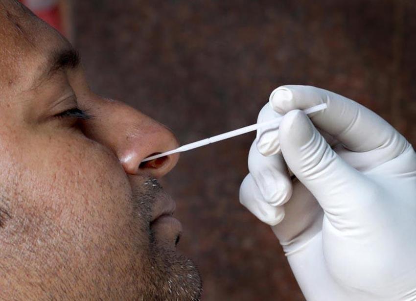 Omicron ile ilgili flaş maske uyarısı! Böylesi görülmedi