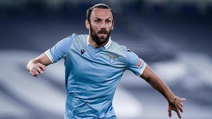 Fenerbahçe'de yer yerinden oynadı! Daha yeni hoca açıklanmadan Ali Koç 8 futbolcunun hesabını kesti!