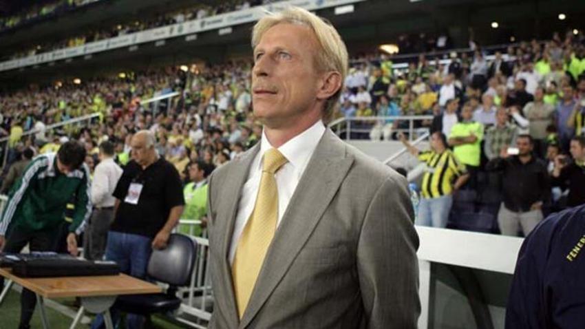 Fenerbahçe'de yer yerinden oynadı! Daha yeni hoca açıklanmadan Ali Koç 8 futbolcunun hesabını kesti!